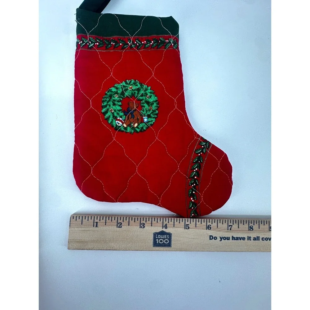 Vintage Christmas Stockings Quilted Red Green Wreath Towel Pot Holder Bundle 4pc